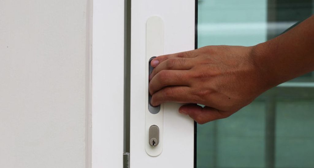 Sliding door repair